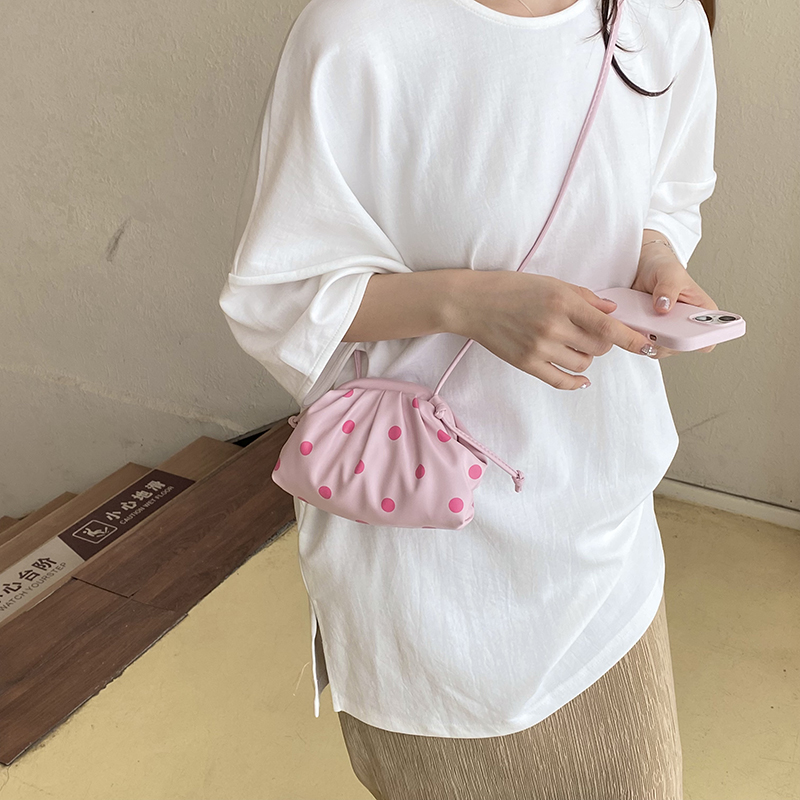 Sacs à main et pochettes de lu - Luxury Bags Made avis et prix