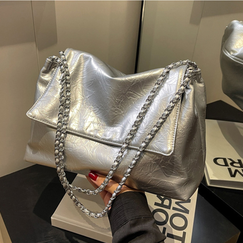 Sac fourre-tout spacieux en cu - Luxury Bags Logo avis et prix