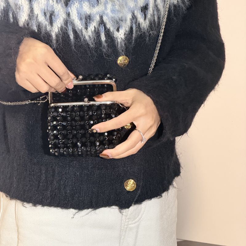 Pochette Vintage noire perlée  - Luxury Bags Shopping avis et prix