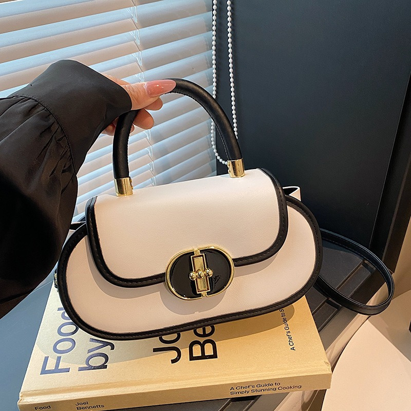 Sac à bandoulière carré élégan - Luxury Bags Storage avis et prix