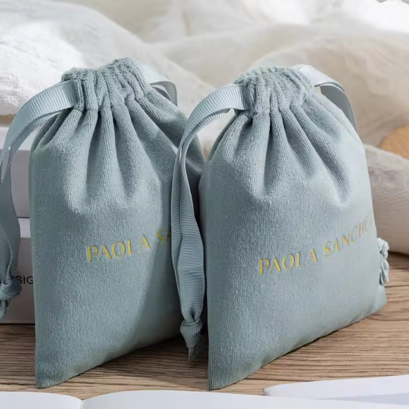 Pochette en velours de luxe pe - Luxury Bags Logo avis et prix