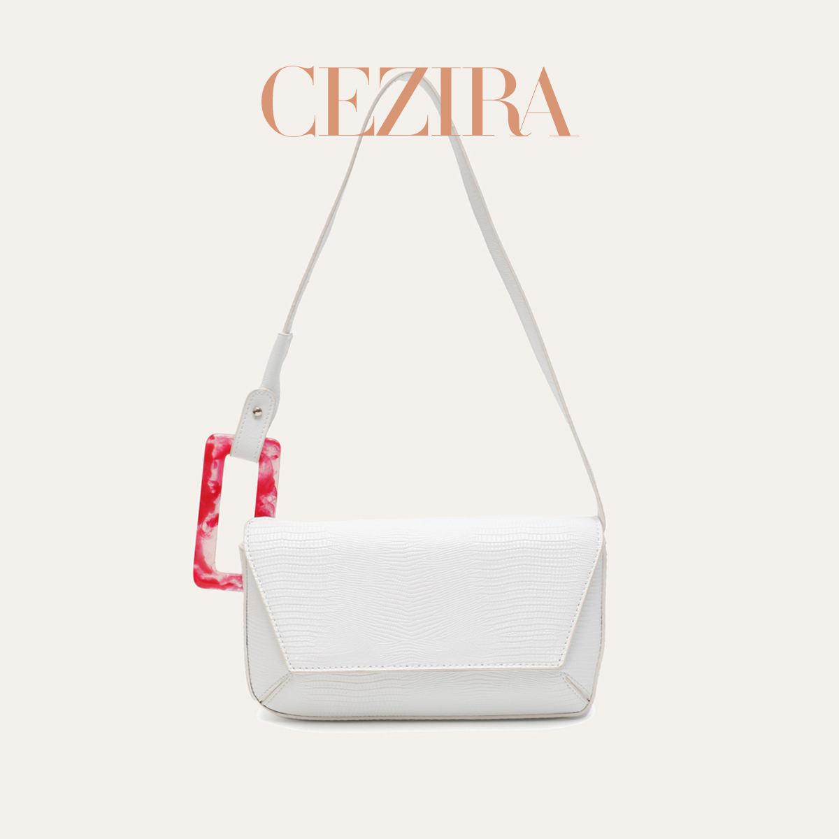 Sac à bandoulière carré en cui - Luxury Bags That Are Vegan avis et prix